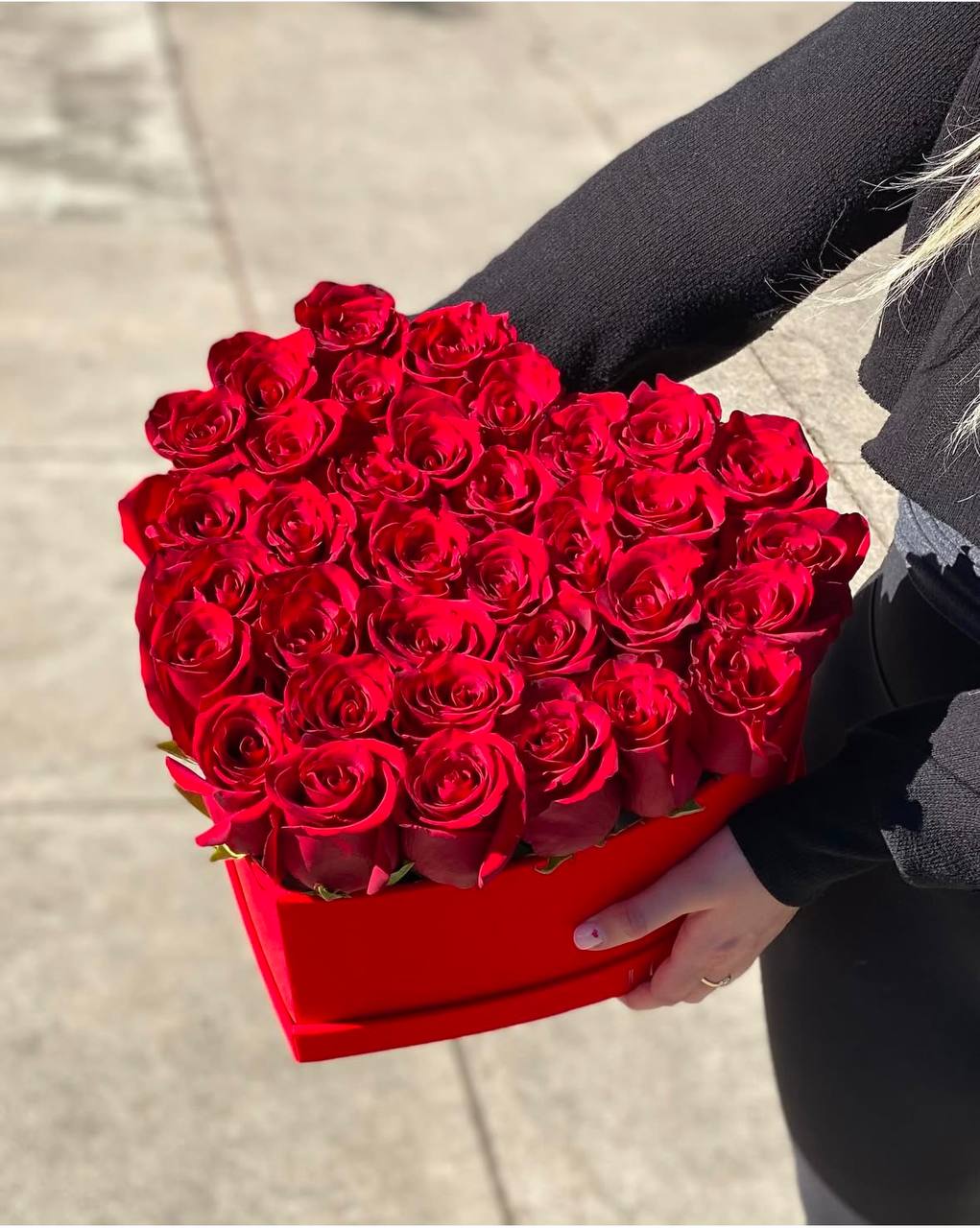 Heart Shaped Red Roses in a Box